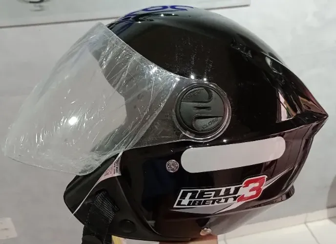 CAPACETE NEW LIBERTY THREE PRETO TAM 60