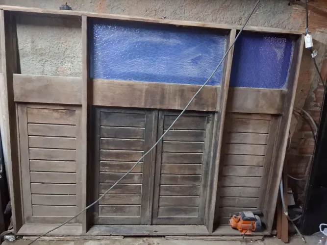 2Janelas grande de madeira 2mt por 1,59