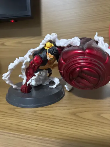 Boneco do luffy do One Piece gear four