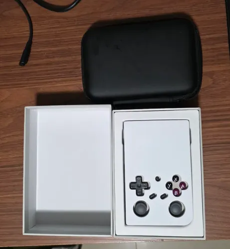 Vendo console portátil retro G.350 Batle.xp impecável
