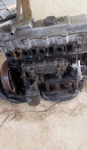 Motor 4M40 2.8 turbo diesel
