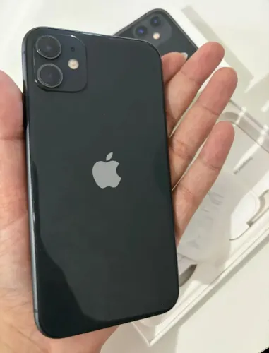 iPhone 11