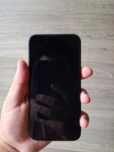 Vende-se IPhone 13