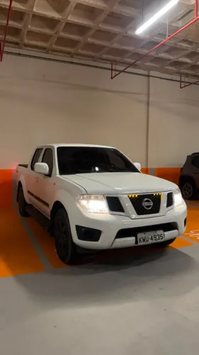 Nissan Frontier S CD 4X4 2.5 TB Diesel 2014