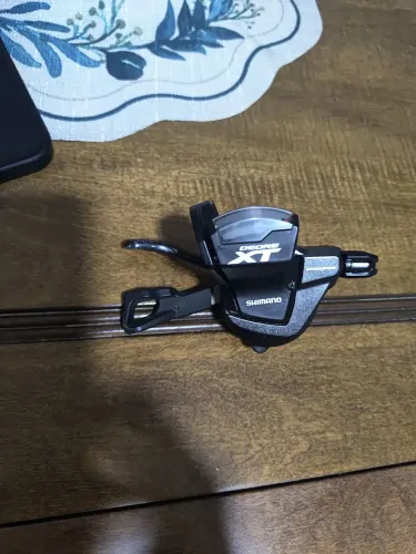 Câmbio traseiro Shimano Deore XT Dyna-Sys 2