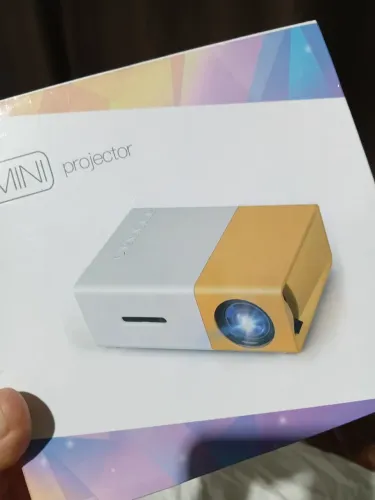 Mini Projetor Portátil 