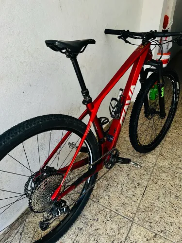 Bicicleta Rava Rage Carbon