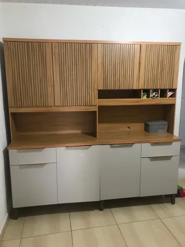 Armário de cozinha semi novo