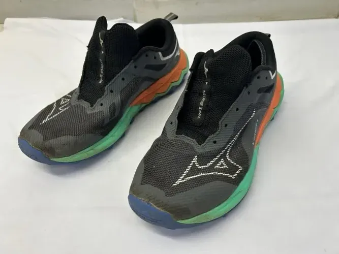 Tênis Mizuno Wave Ibuki 4 Masculino (tam 40)