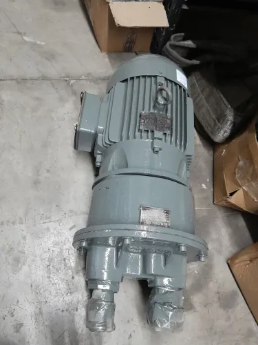 Título: Bomba de Água Nash MHF120/4 com Motor WEG 7,5 HP - Revisada e Funcionando