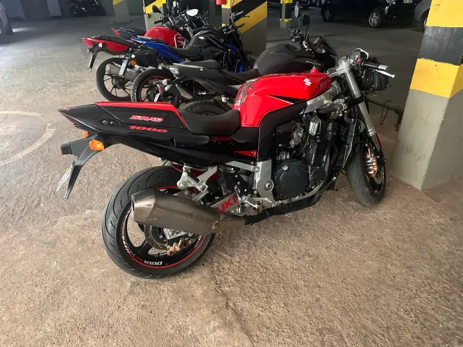 GSXR 1100w 3º dono