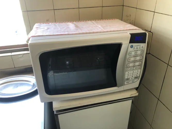 Micro-ondas 20l eletrolux