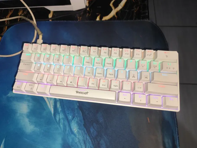 TECLADO RGB MECÂNICO ( TARGET )
