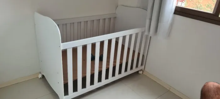 Berço americano branco