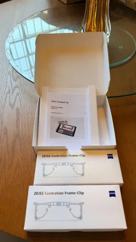 Kit ZEISS i.Terminal go, com manual e dois Frame-Clips