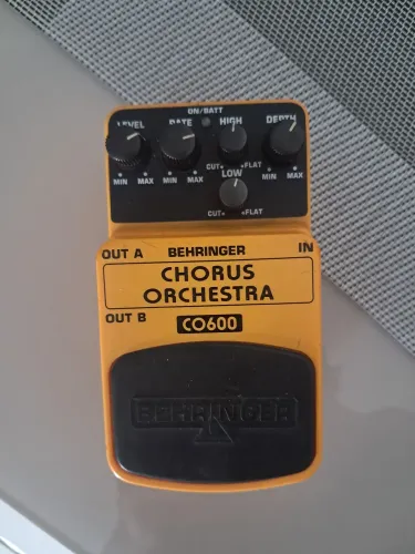 Behringer CO600 Chorus Orchestra