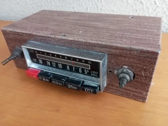 Rádio automotivo Invictos
