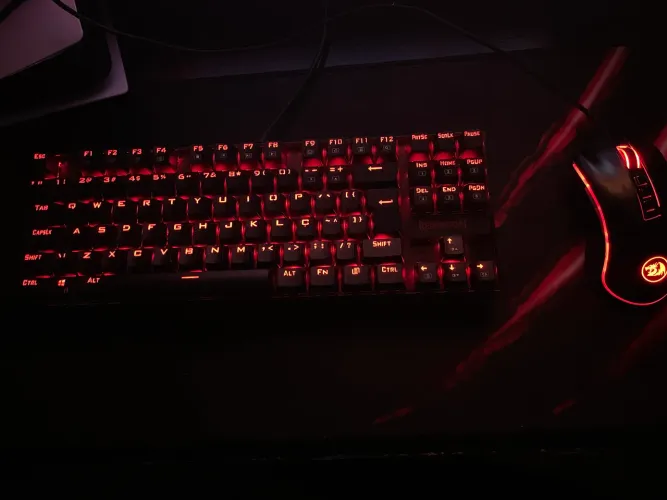 Teclado kumara e mouse cobra red dragon