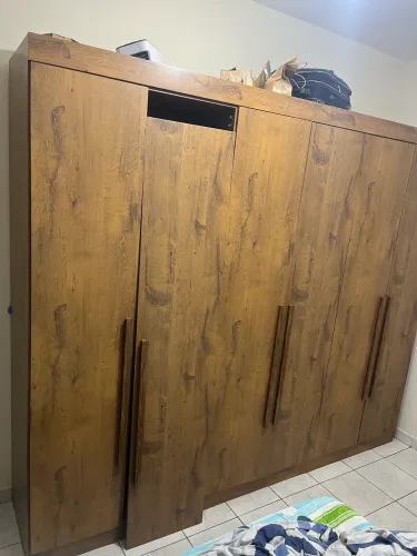 Guarda roupa casal 