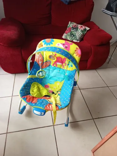 Cadeira de descanso infantil