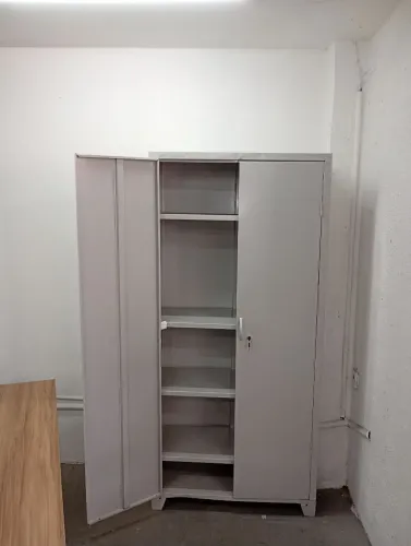 ARMARIOS EM ACO 2 PTS 1.70CM E 1.90CM ALT NOVOS -zap *