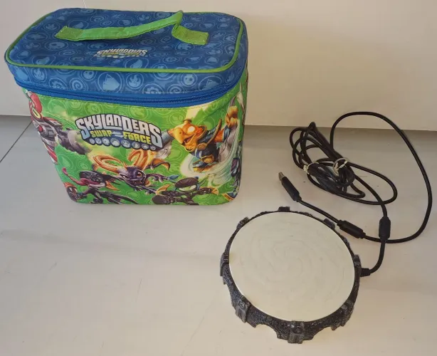 Base Física e Bolsa Temática Skylanders