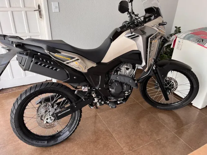 Sahara 300 Adventure
