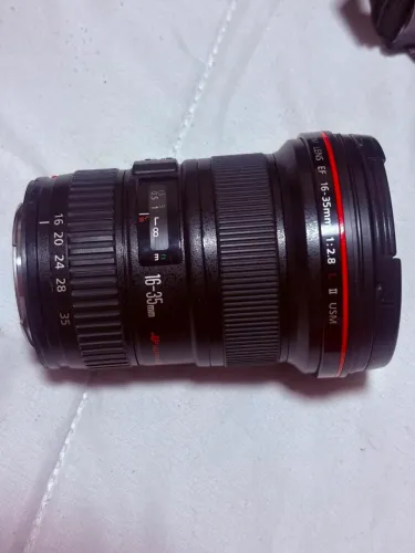 Canon EF 16-35mm f/2.8L II USM | Série L | Grande Angular