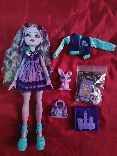 twyla Fearbook Monster High g3 Sem caixa