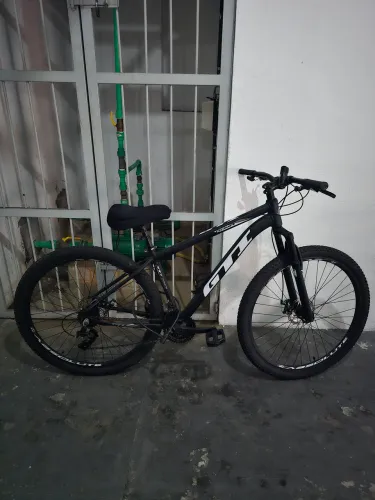 Bicicleta GTI Preta