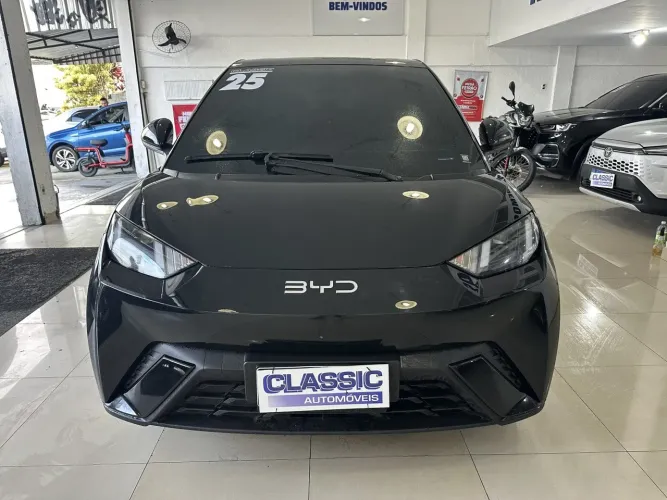 BYD Dolphin EV (Elétrico) 2025