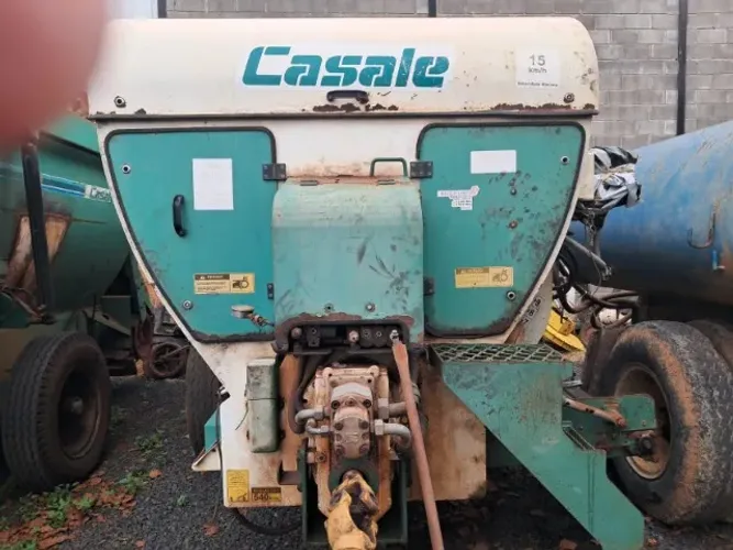 Vagão forrageiro Casale
