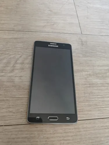Samsung Galaxy On7 (SM-G600FY) - Tela 5.5" - 4G - Muito Bem Conservado