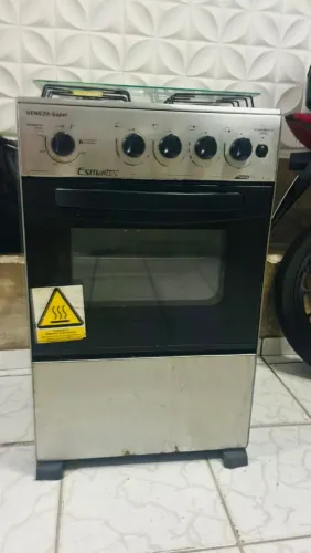 Fogão em perfeito estado 
