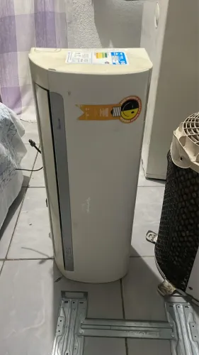 Ar condicionado Springer Midea 9000 BTU