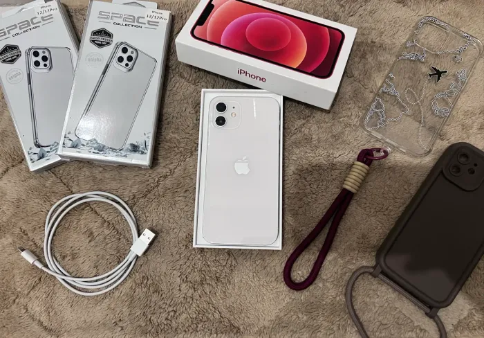 iPhone 12