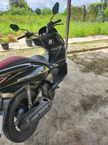 Moto Honda PCX 150 (modelo 2013)