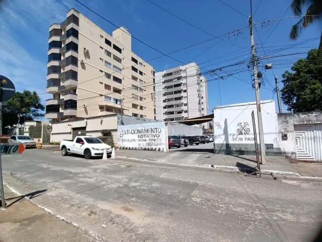 TERRENO 468M² / JARDIM AMÉRICA / FRENTE CLÍNICA JARDIM AMÉRICA