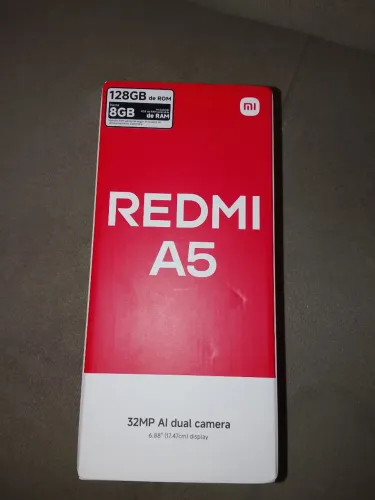 Tô trocando Redmi A5 por um iPhone 11 128gb vem com caixa capinha etc quem quiser trocar 