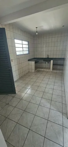 APTO PARA LOCAÇÃO NA VILA MORAIS - 03 QUARTOS ENTRE O PRAÇA DA BIBLIA E NOVO MUNDO