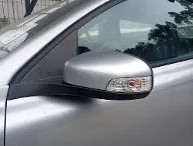 Par retrovisores volvo c30 t5 muito novos