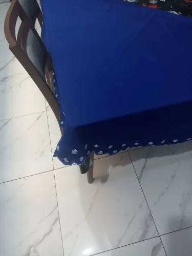 Toalhas de mesa azul Bic 