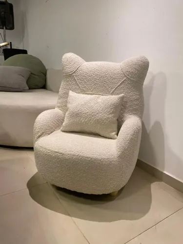 Poltrona Decorativa Design Bouclé - Off-White