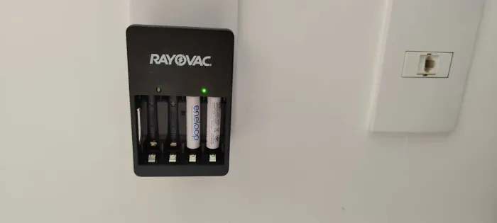CARREGADOR DE PILHA - Rayovac