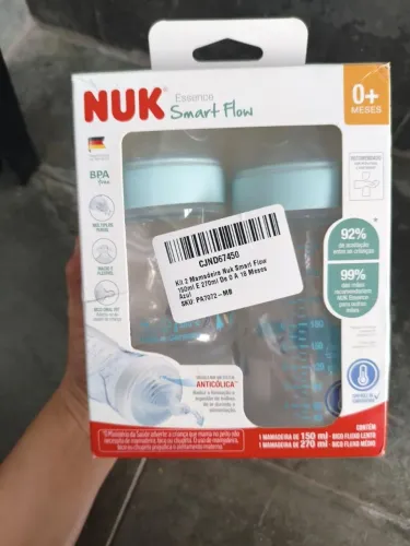 Kit 2 mamadeiras NUK essence smart flow azul.