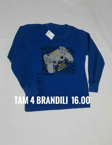 Roupas tam 4 meninos