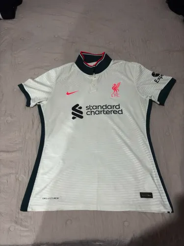 Camisa Liverpool modelo jogador original