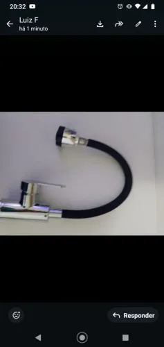 TORNEIRA QUENTE E FRIO DE INOX COM O CORPO FLEXÍVEL DUCHA REGULÁVEL