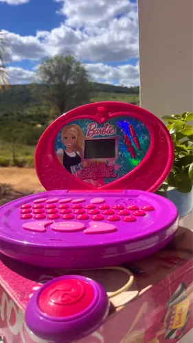 laptop infantil da Barbie