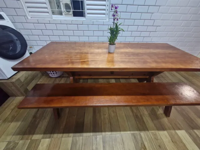 mesa de madeira com banco 2,20x0,88m